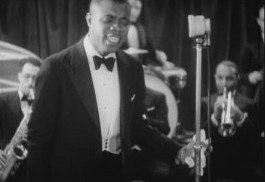 louis-armstrong-1933-singing